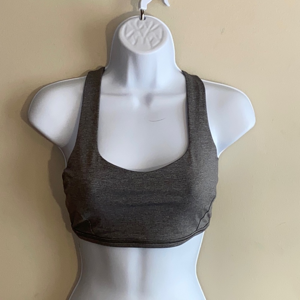 NWOT Lululemon Sports Bra